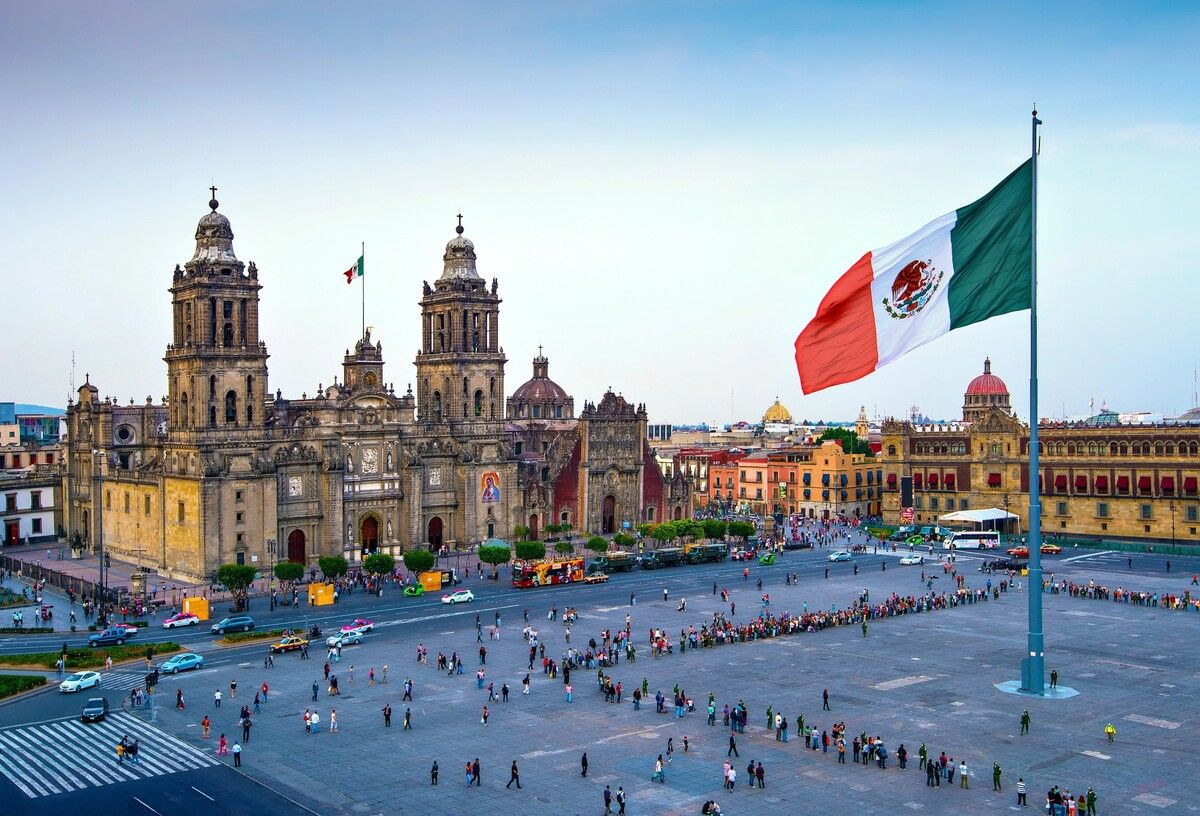 Cheap flight to Mexico City (MEX)